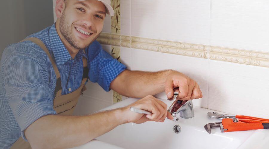 Professional clogged drains services in Hudson, IN